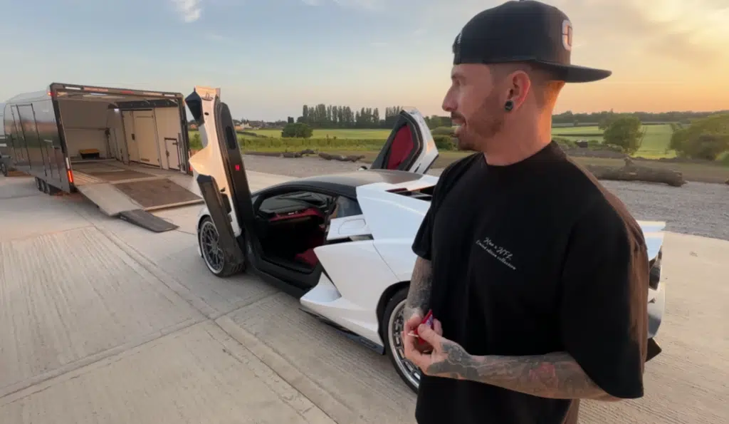 YouTuber manages 2,053-mile road trip in Revuelto that Lamborghini said couldn't be started