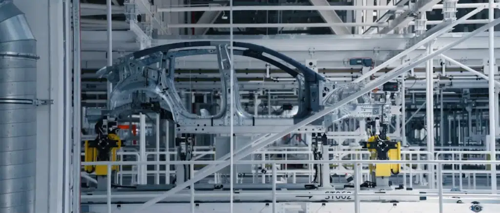 Want to see how EVs are made in China? Good luck beating 26,000 people to a ticket