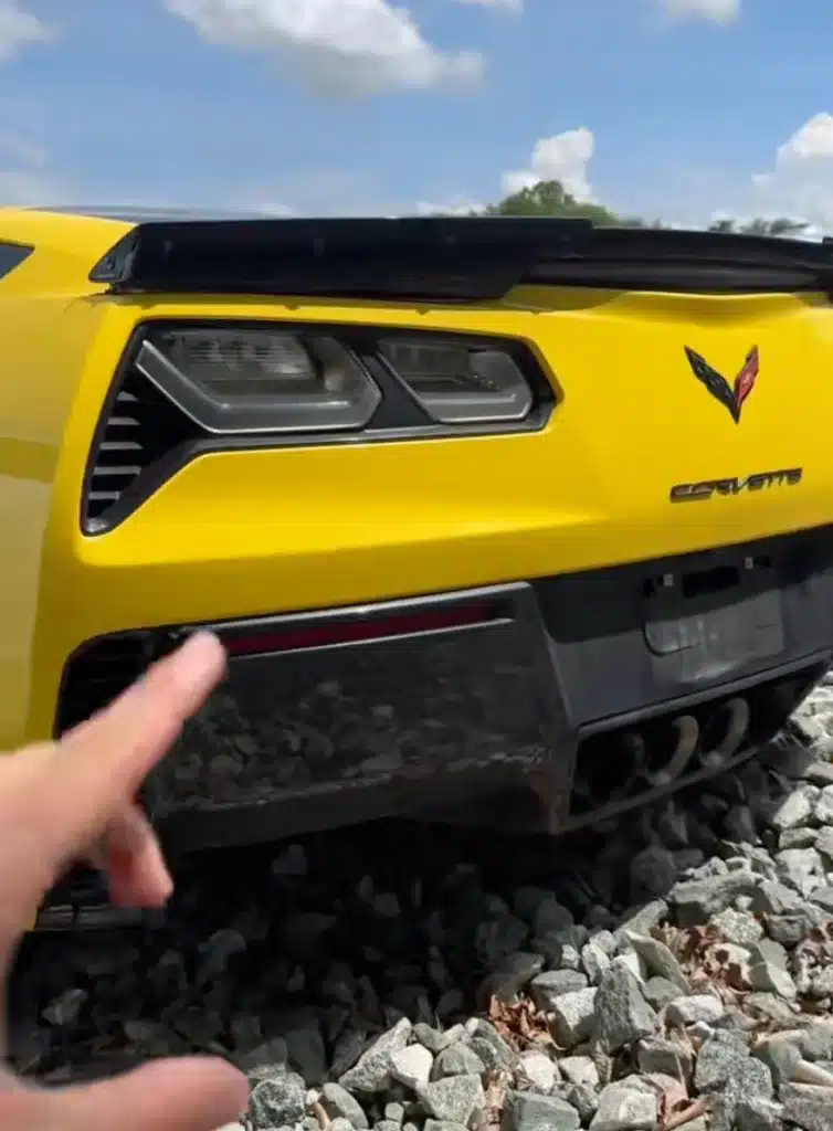 No one is buying this rare salvage yard Corvette Z06 despite it being cheap and 'hardly damaged'