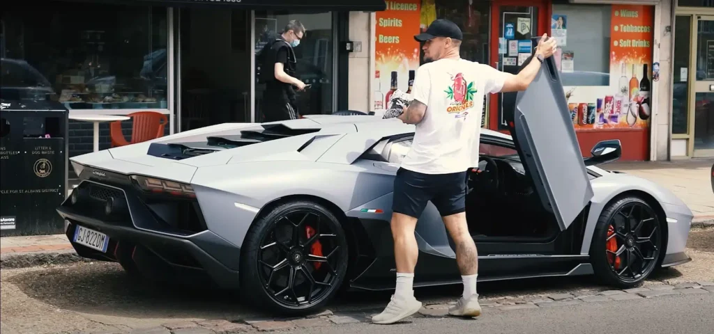 Man daily drives a $475K Lamborghini Aventador Ultimae for 72 hours to see if he can manage it