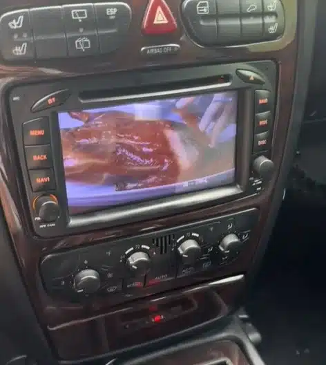 Woman finds her Mercedes G-Wagen SUV plays a Peking Duck video on its infotainment screen