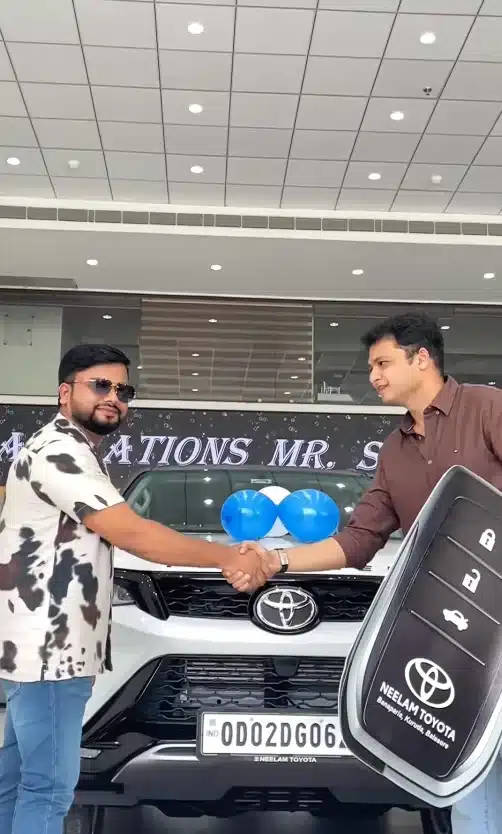 Nothing says friendship goals like four friends in India buying matching Toyota Fortuners at the same time