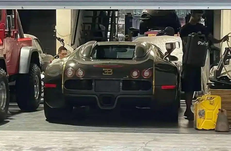A one-off Bugatti Veyron Linea Vincerò by Mansory has been spotted in Myanmar, a rare appearance for the hypercar that has traveled through Europe and the US