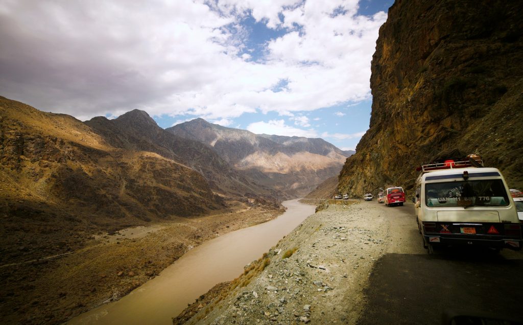 Explore 20 essential road trips and scenic drives across the globe, where travel reveals culture, history, landscapes, and daily life along the road