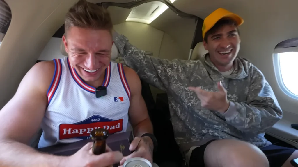 California man asked 100 celebrities if he could fly on their private jets and some actually said yes