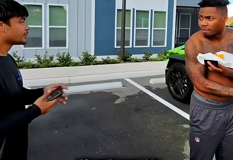 NFL player gets his 1-of-2 Tesla Cybertruck detailed in Florida and tries to pay more