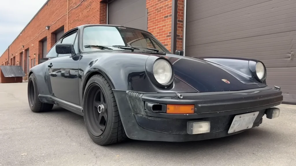 YouTuber flies to Toronto to ask man why he's driven Porsche 911 Turbo 1,330,326 kilometers, to the moon and back three times