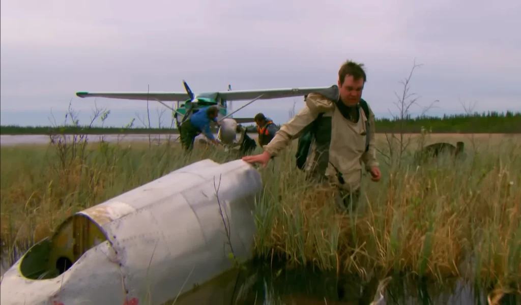 Pilots battle swamps to recover Amelia Earhart-era Lockheed Electra lost for 40 years in Canada