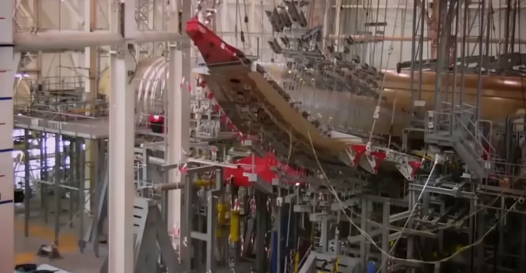 Airbus demonstrates how much its wings can bend and they're pushed to levels you wouldn't think are possible