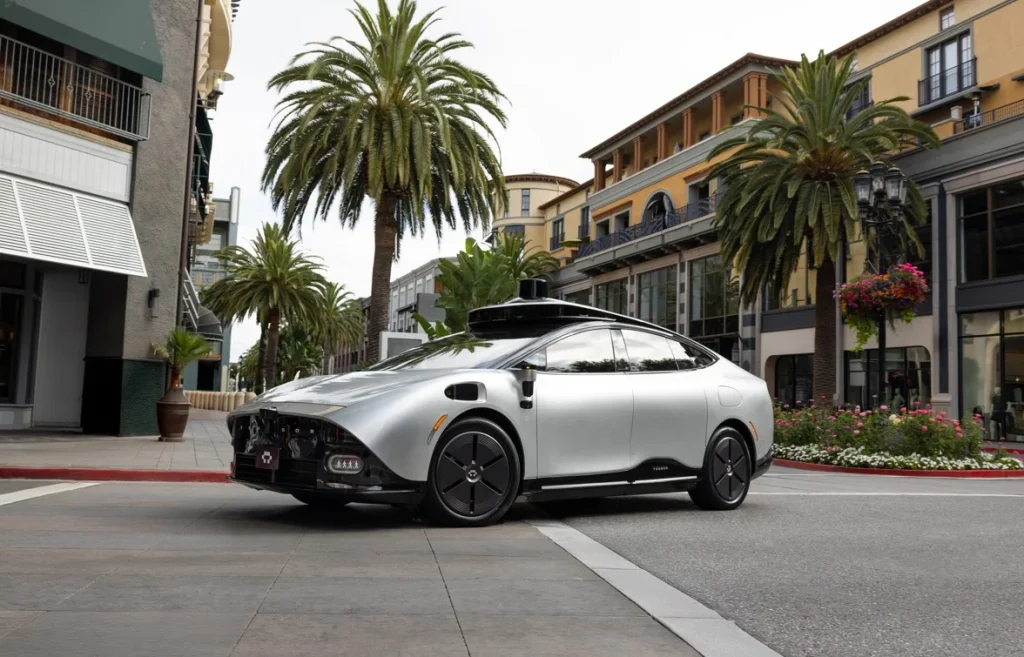 Renault advances its 4x4 Savane EV, Alpine plans new roadsters, Tensor debuts a private Level 4 Robocar and Fiat weighs a return to gas powered Abarth models