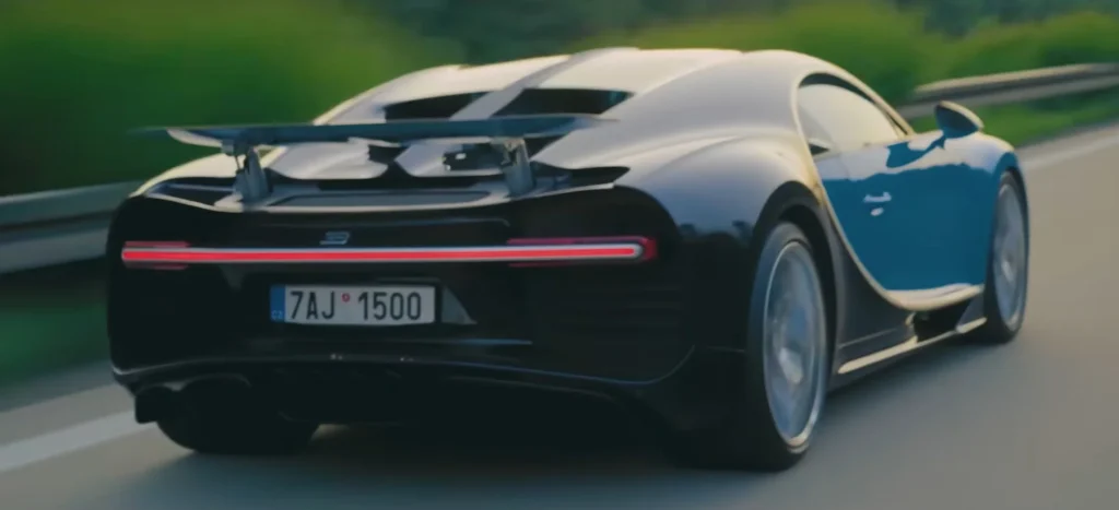 This Bugatti Chiron Autobahn video captures a 259mph top speed run that showcases the absolute limit of modern hypercar performance on a public German highway