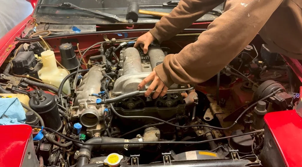 One California YouTuber explains how he turned a Mazda Miata into his permanent home while demonstrating why he prefers one of the tiniest cars for road travel