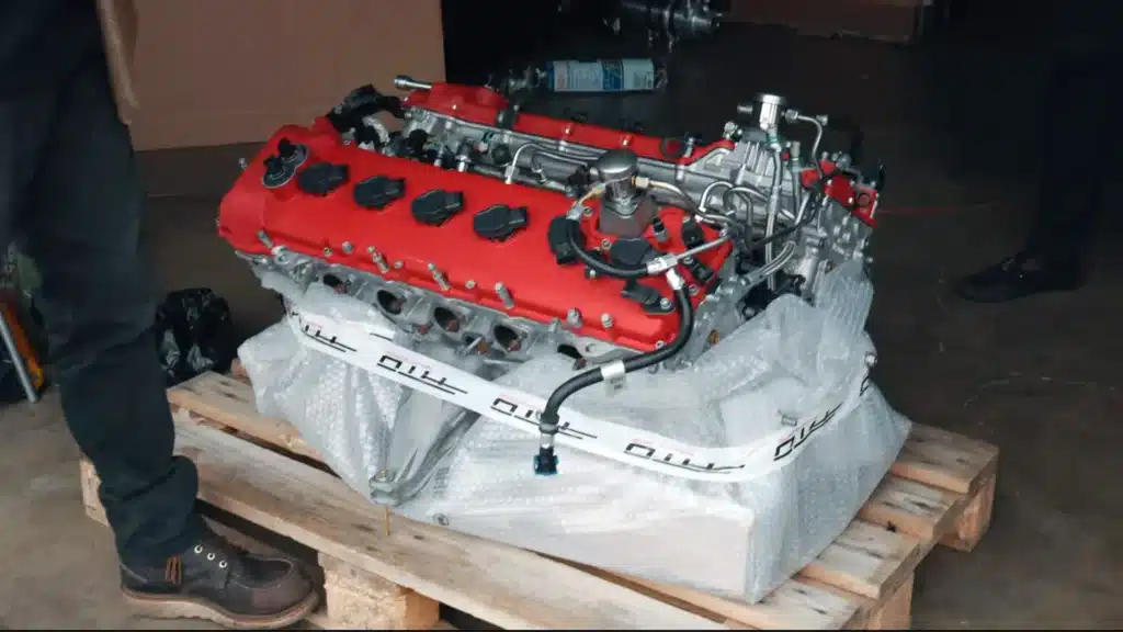 Guy building Ferrari F40 in garage sourced real F140 engine