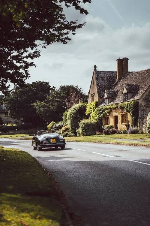 This British EV company is taking us back to the future to bring us a ‘Sebring smile’