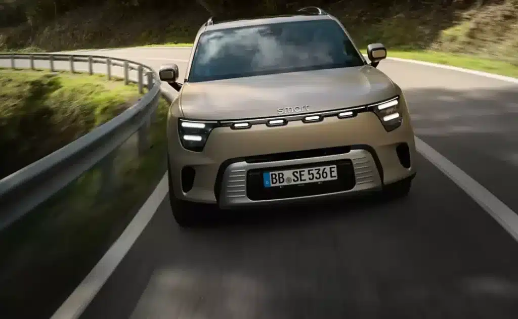 People are saying that China is 50 years ahead after they've seen this brand new EV SUV made by Mercedes backed brand, Smart - and it's easy to see why