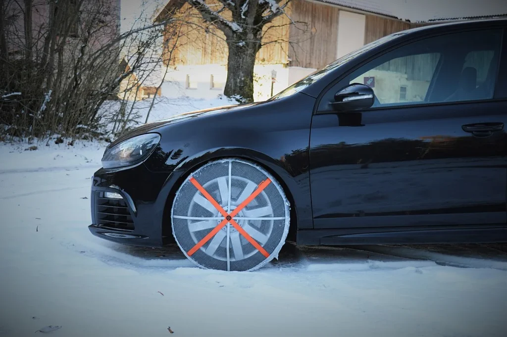This is how snow socks, snow chains and winter tires all compare and which is best