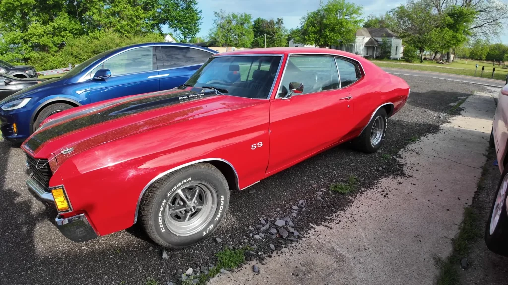 US man sold 8 cars including Dodge, Ford and Chevrolet vehicles and gets candid about how he managed to lose $12,000 by doing so