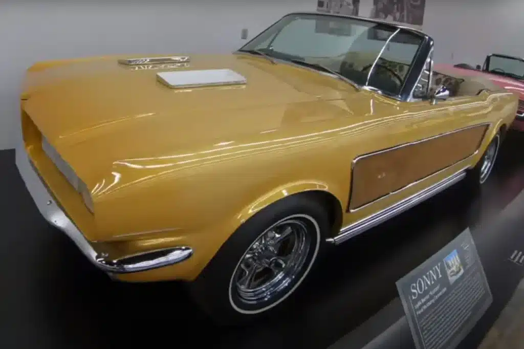 Sonny and Cher had matching Mustangs - the cars stayed together after they divorced