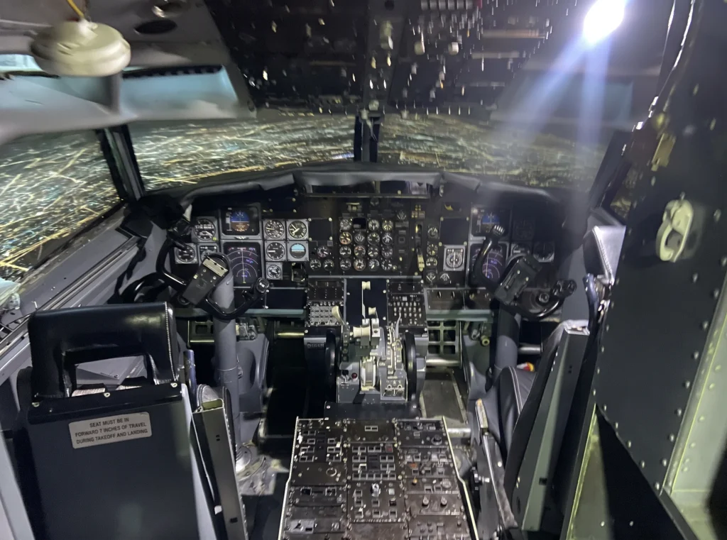 There's a Boeing 737 that's been turned into a restaurant and I went to see what it's like