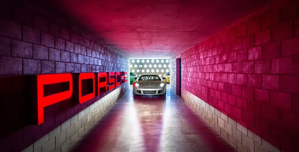 Californian architect turns million-dollar plot into the ultimate Porsche 911 home