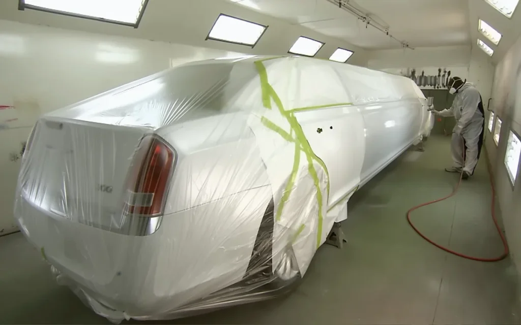 Here's why constructing a stretch limousine is an absolutely bizarre process that earns its name tenfold, and has paved the way for some world-famous rides