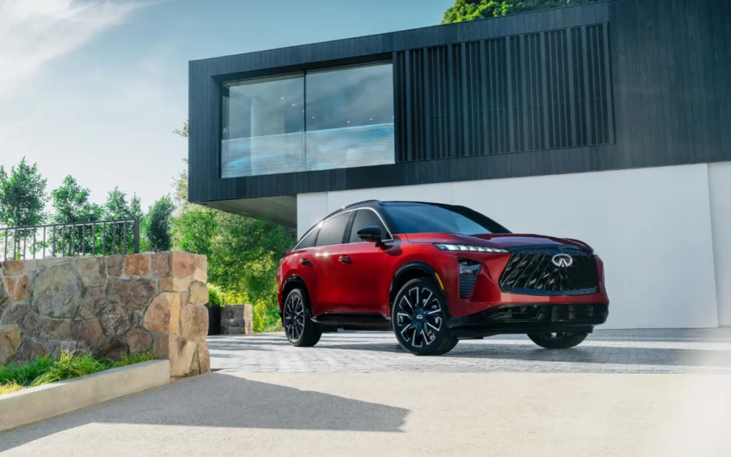 Nissan INFINITI's stunning new 2027 QX65 goes for gold with an exclusive new Sunfire shade that literally sparkles