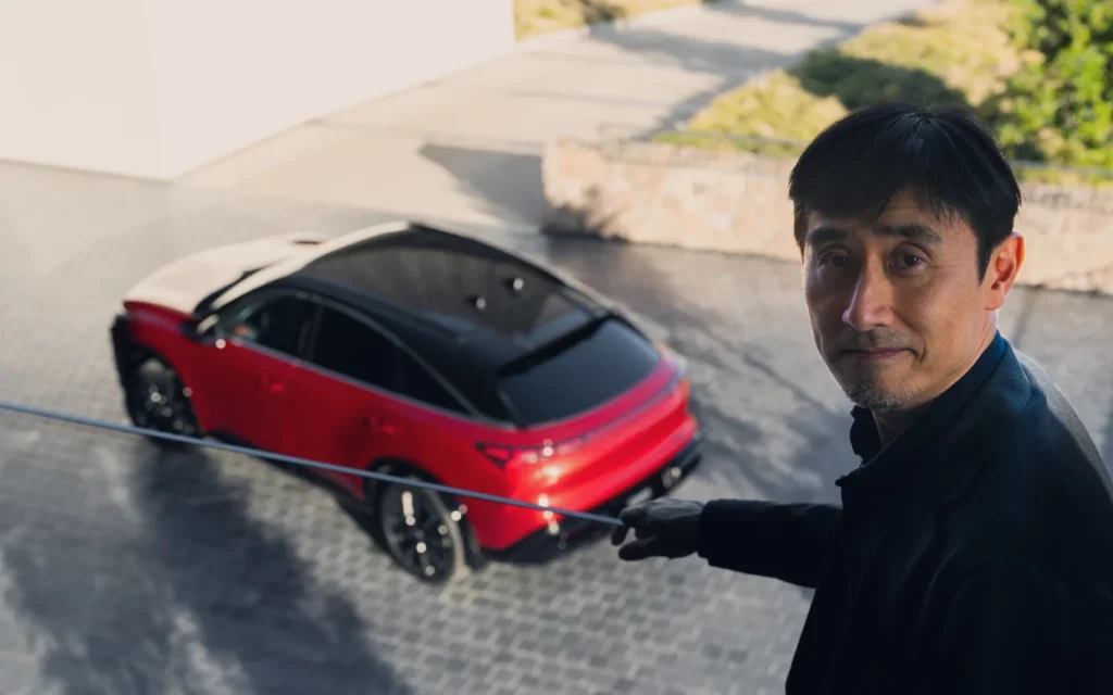 Nissan INFINITI's stunning new 2027 QX65 goes for gold with an exclusive new Sunfire shade that literally sparkles