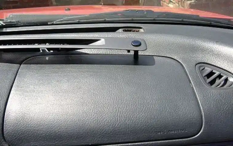 Sunload sensor on cars