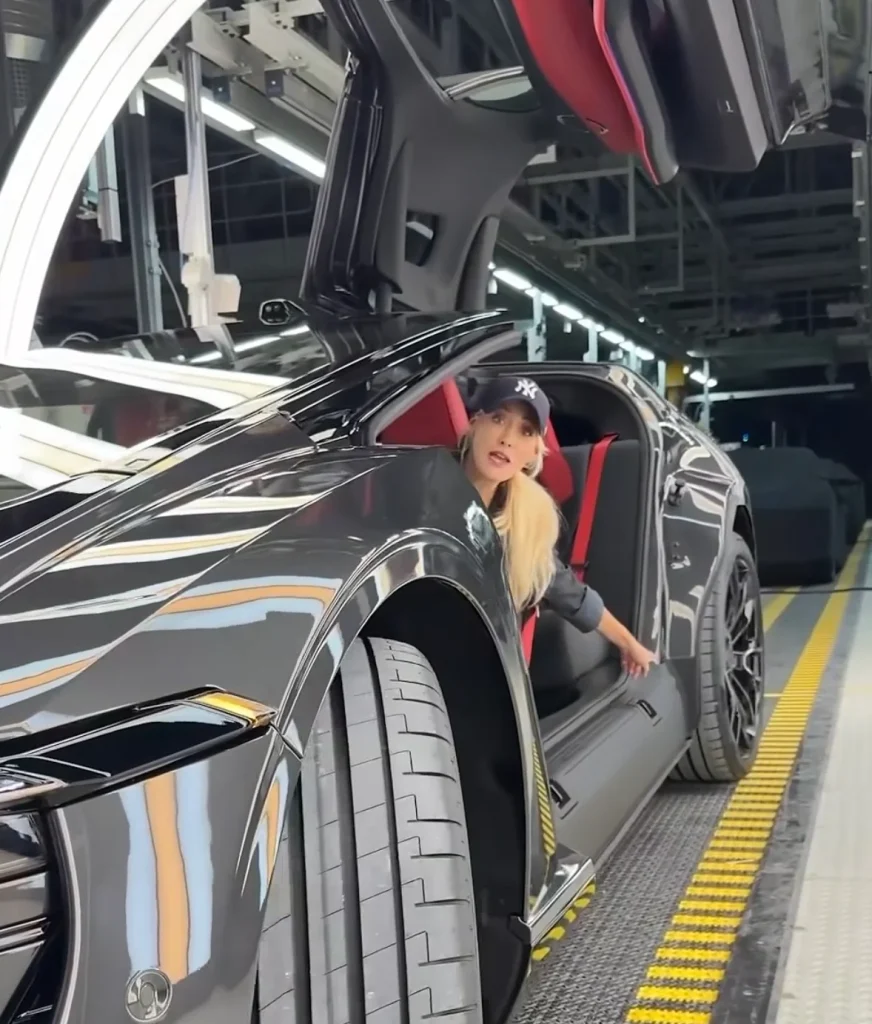 Supercar Blondie few to Saudi Arabia to check out the first ever Saudi-made car, the Ceer Exobot