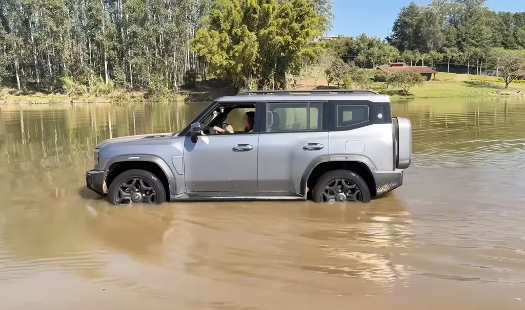 Supercar Blondie's Chloe took the Jetour T2, a Chinese-built 4x4, into the Brazilian wilderness to test its off-road abilities, and the result spoke for itself
