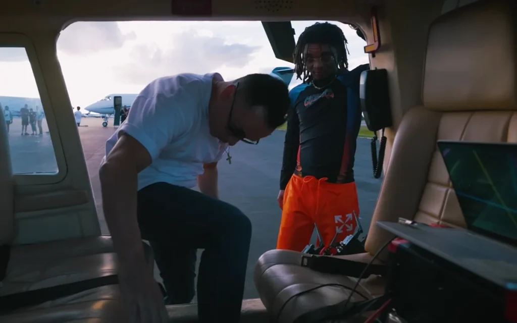 Xbox has flown two helicopters over Miami, carrying a massive 200+ foot TV and rapper Swae Lee, all to break one of the most bizarre gaming world records