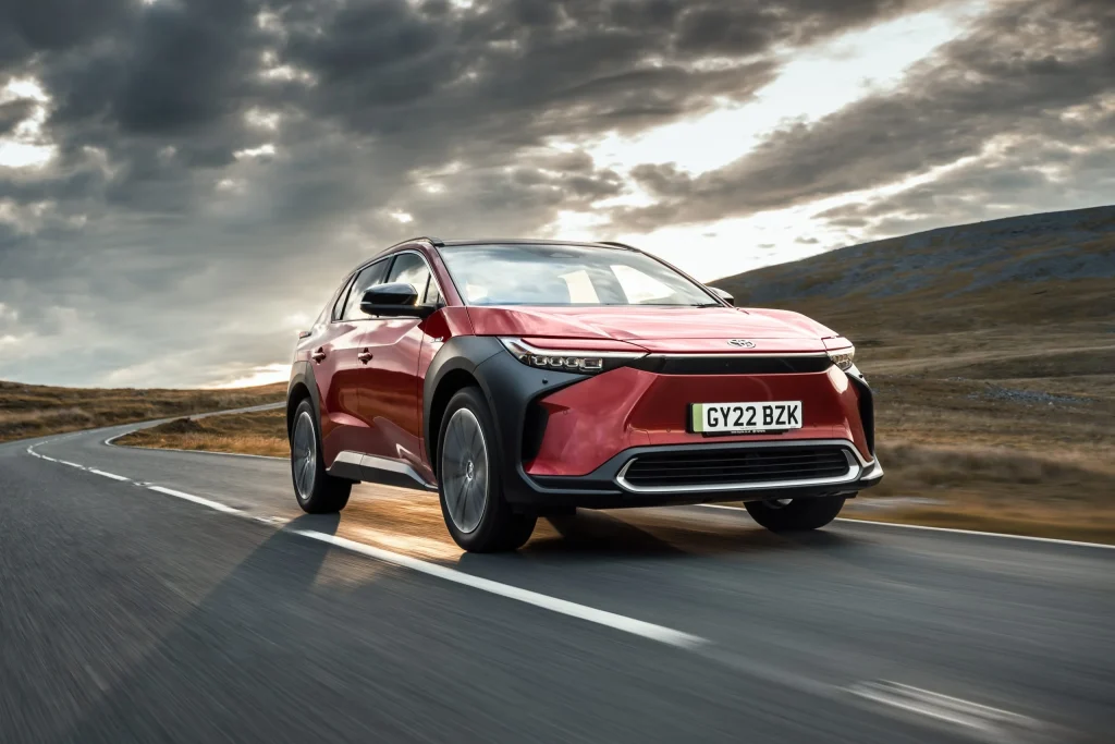 Toyota's Chairman said that EVs pollute more than hybrids do, so here's what research says