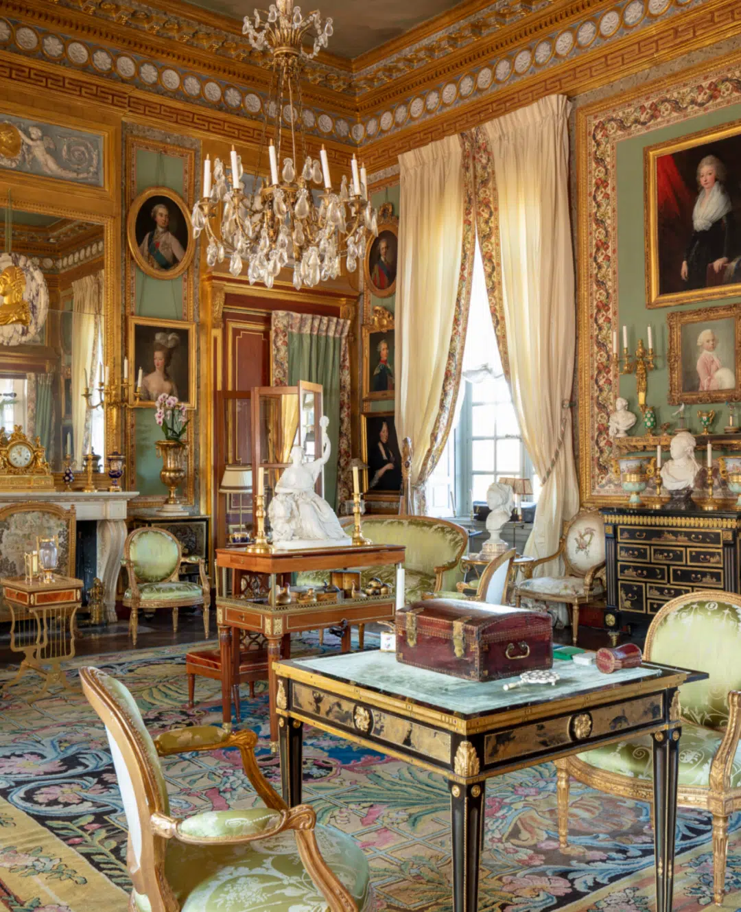 Take A Look Inside Champ De Bataille, The World's Most Expensive House