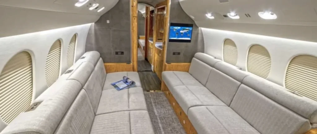 This is what it looks like inside Taylor Swift's luxurious $54M private jet with her specific customizations