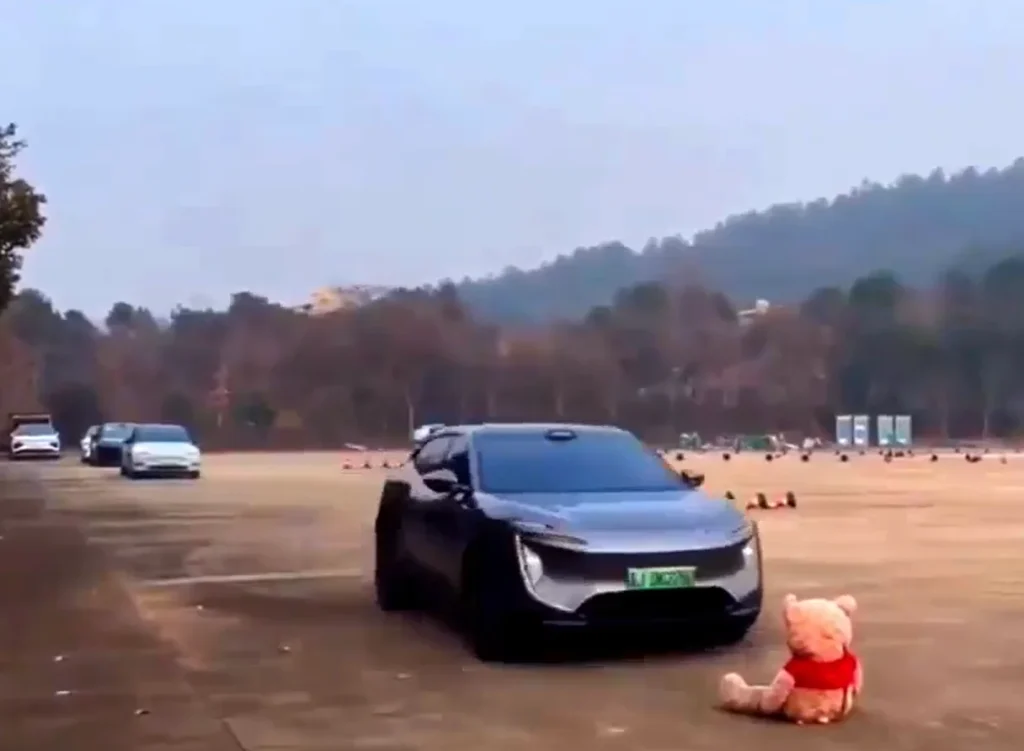 Tesla and Chinese EVs put head-to-head in reverse safety test to show which automatically stops for small obstacles and there's a major gap in tech
