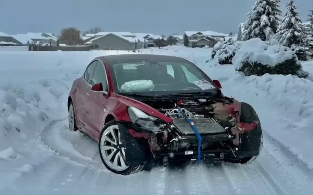 Teen-discovers-hidden-feature-in-wrecked-Tesla-Model-3