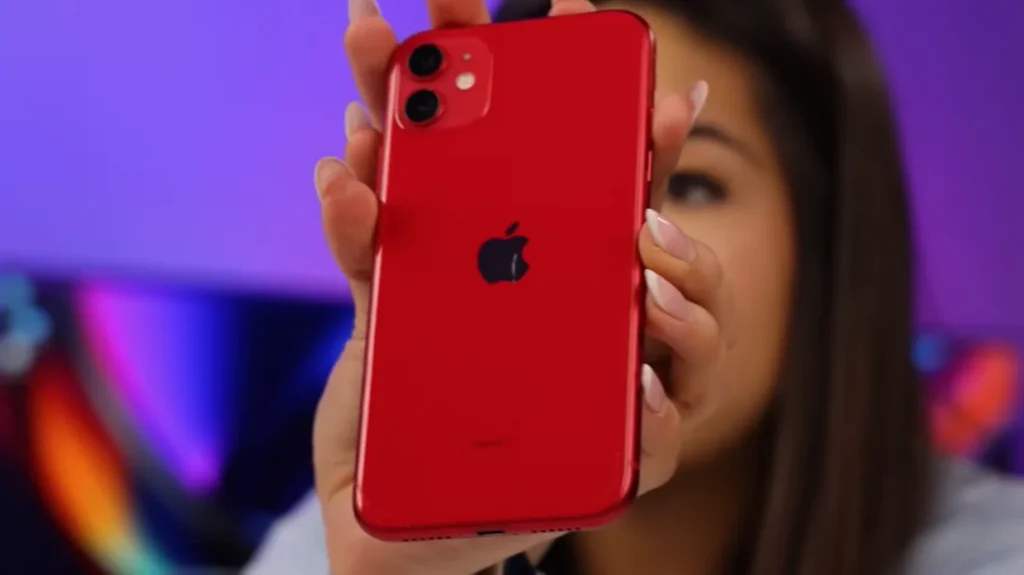 US woman buys Apple products on Temu and gets a shock when she realizes the state of the items