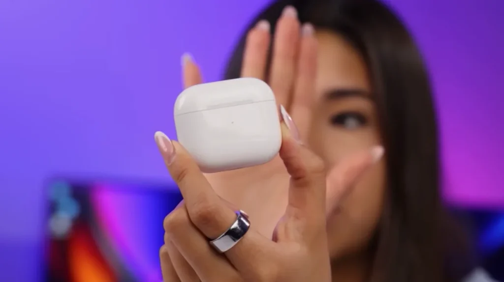 US woman buys Apple products on Temu and gets a shock when she realizes the state of the items