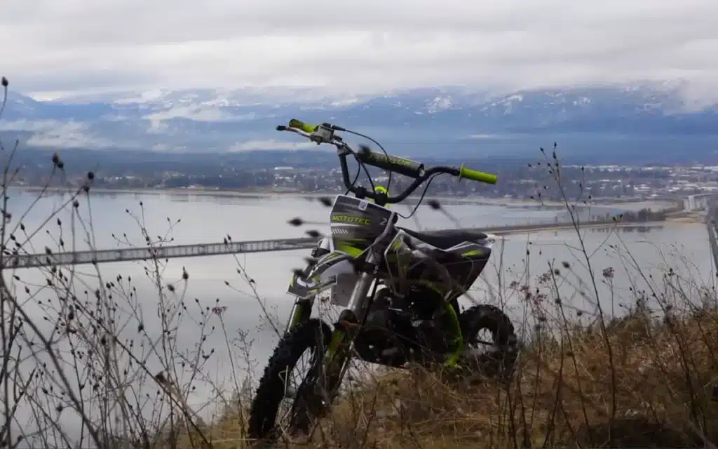 Idaho guy unboxes cheapest dirt bike from China and instantly finds surprises beyond the Temu description