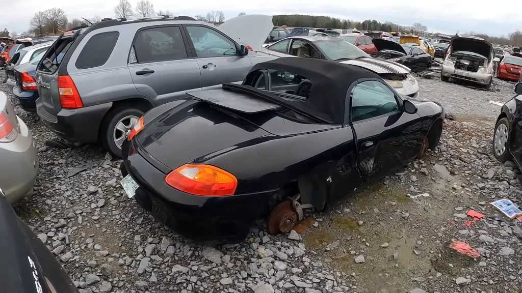 Guy stops at a Tennessee junkyard and there's a modern rust-free Porsche that shouldn't be there