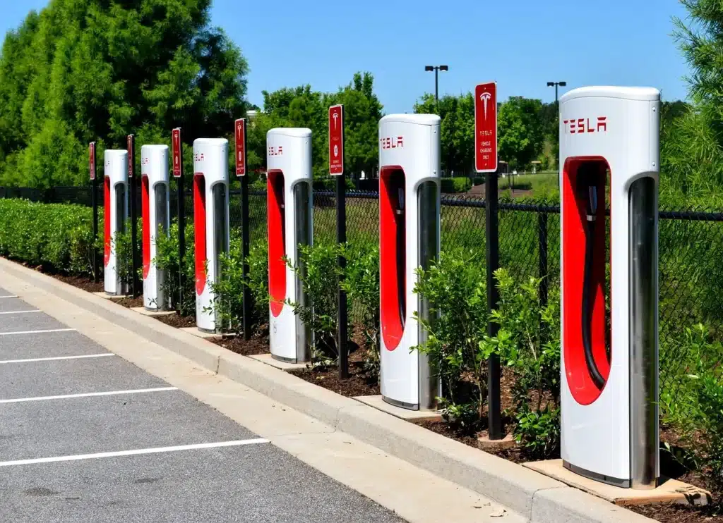 Huawei creates patent for battery that offers nearly 2,000-mile driving range and 5-minute charging time