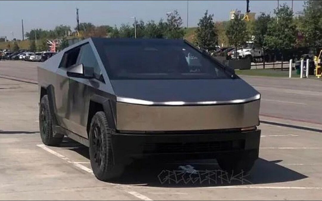 Tesla shows off production-ready Cybertruck and people are confused