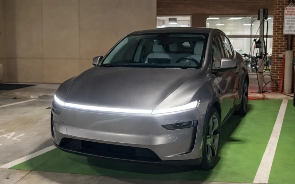 Twitter user Jack Brandt revealed how the Tesla FSD mode in a 2026 Model Y saved his dad's life by redirecting him to a top medical centre during a heart attack