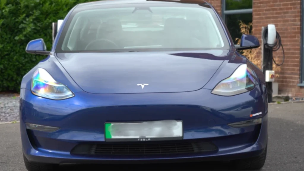 Man does full health check of 2021 Tesla Model 3 Long Range after 250,000 miles and is stunned with what he finds at the end of it