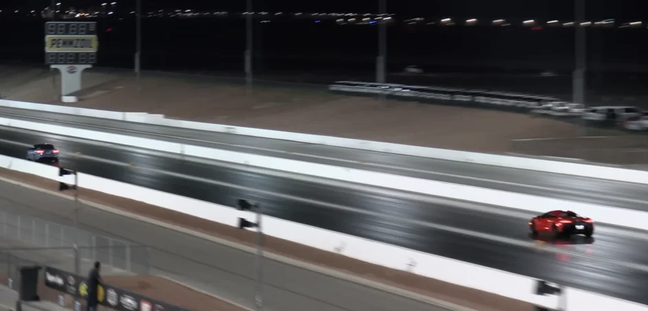 People stunned by 'absolute joke' take-off from Tesla Model S Plaid as it drag races McLaren Artura in Las Vegas