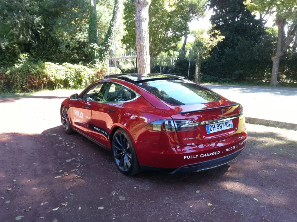 Tesla Model S has now been discontinued as Tesla pivots towards autonomy and robotics, but this is a car some of us are going to miss