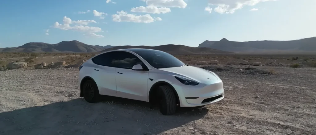 US Tesla owner compares one-year EV costs to gas car, revealing stark differences across all key areas