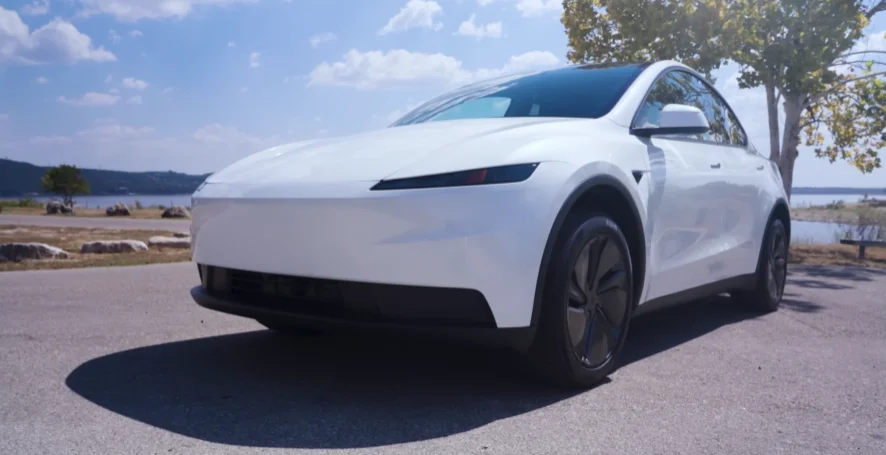 Man stunned by Tesla Model Y charging costs compared to gas so takes photo as no one would believe him without proof