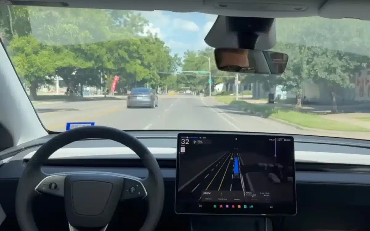 Man takes five rides in Tesla’s new Robotaxi in Texas and reveals his honest verdict – Supercar Blondie