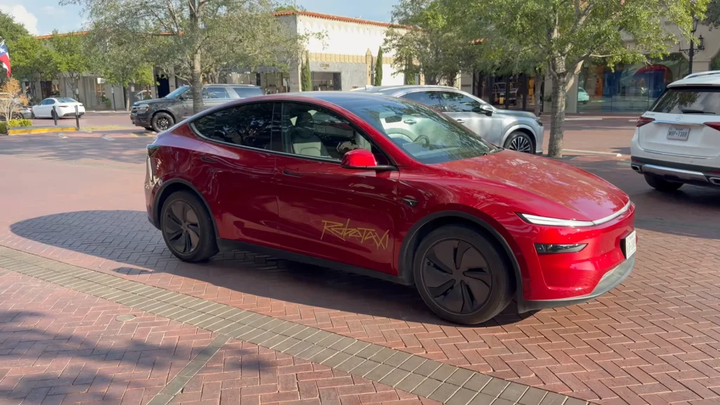 Man takes driverless Tesla Robotaxi EV during rush hour and instantly regrets it